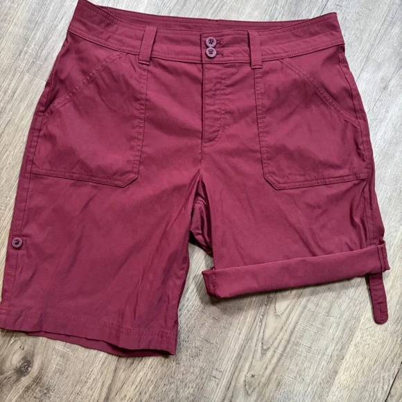 Eddie Bauer Maroon Women's Rolled Hem Bermuda Shorts - Size 8 - Picture 7 of 15